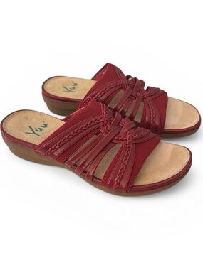 YUU Women's Red Sandals Slides made for Comfort Women's Size 7 NWOT